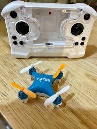 Mini Pocket 4 Axis Aerobat Quadrocopter Drone with Remote Control for Kids - Drone
